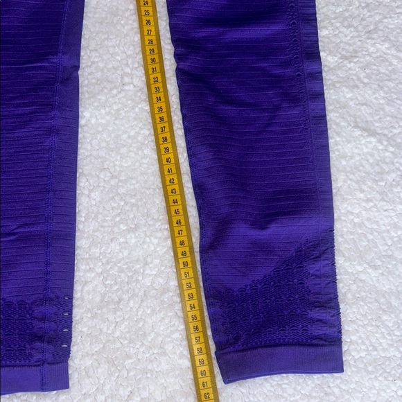 Gymshark Purple Athletic Leggings with Tapered Fit - Picture 4 of 12